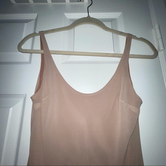 Minimalist maxi sleeveless dress tan / nude - Picture 3 of 4